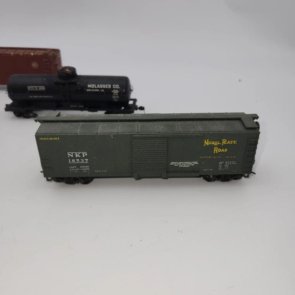 HO Scale Freight Car Lot Nickel Plate Road Molasses Co DT&I Boxcars Tanker